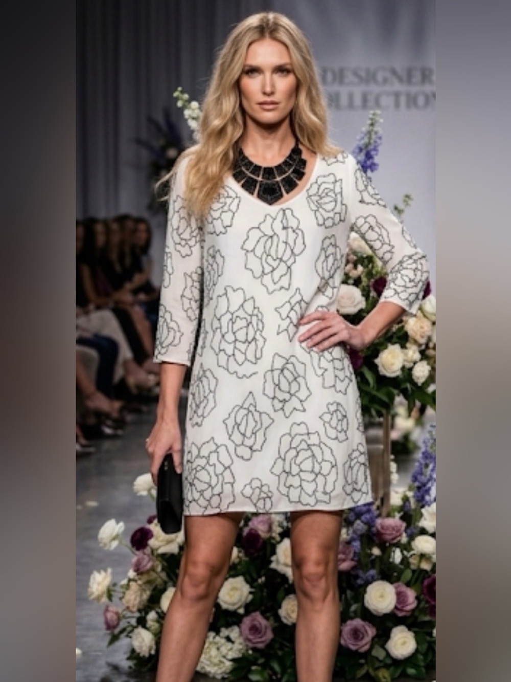 Monique Leshman Dress, NWT, Size Small. Rose Design in Full Beadwork.